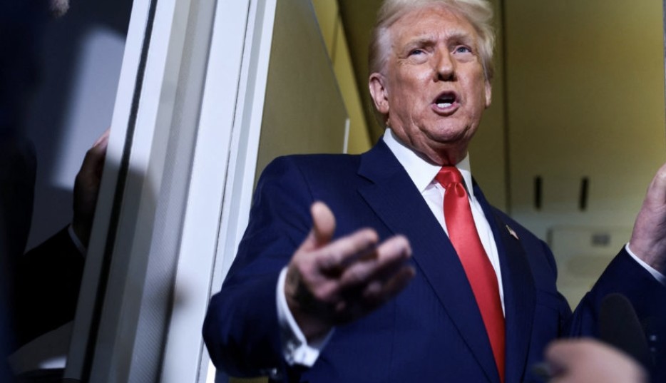 🚨🚨President Trump wants the Senate to end the filibuster rule. This would let Republicans, who have the most seats, pass laws without Democratic votes and reopen the government.🚨🚨🚨