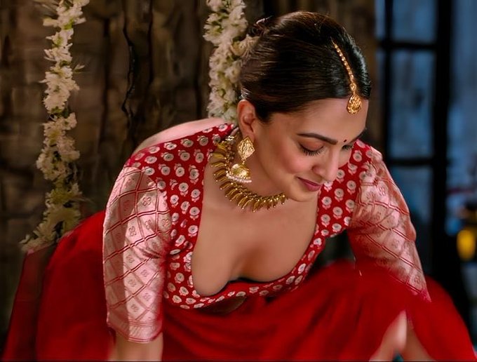 G4my_q0XAAEbfYI?format=jpg&name=small