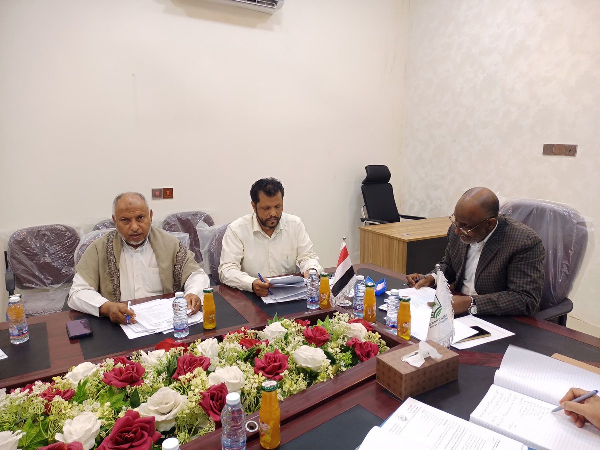 مجلس جامعة المهرة يعقد اجتماعه لدورته الاعتيادية الأولى للعام الجامعي 2025ـ 2026
للمزيد👇
mhru.edu.ye/details/5368/