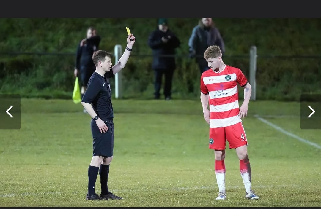 RAFFAReferees's tweet photo. Referees are in action this weekend.

Sqn Ldr Jack deSchoolmeester in charge of the Northern Premier League fixture between @NorthFerriby &amp; @blyth_spartans

Sgt George Forman is running a line at @officialnantwichtown vs  @lowerbreckfc in the Northern Premier League division West https://t.co/25ERW4s9xs