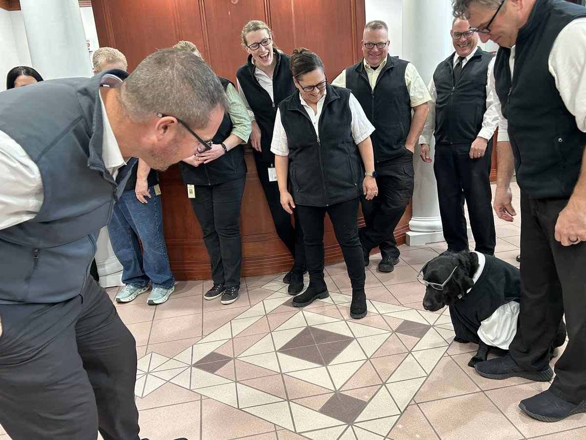 Have you noticed Mayor Chris Jensen’s love for vests? City employees have! That’s why the Noblesville Police Department and <a href="/NoblesvilleFD/">Noblesville Fire</a> surprised Mayor Chris Jensen today by dressing up in his iconic look for Halloween. Happy Halloween from the City of Noblesville! 👻🎃