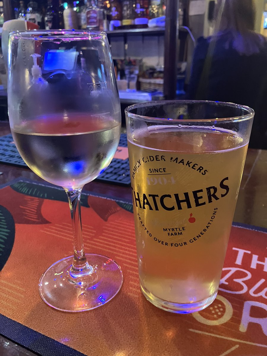 VinLK3's tweet image. Bring on the weekend Cheers all! What’s yours? #pub #beer #cider #wine