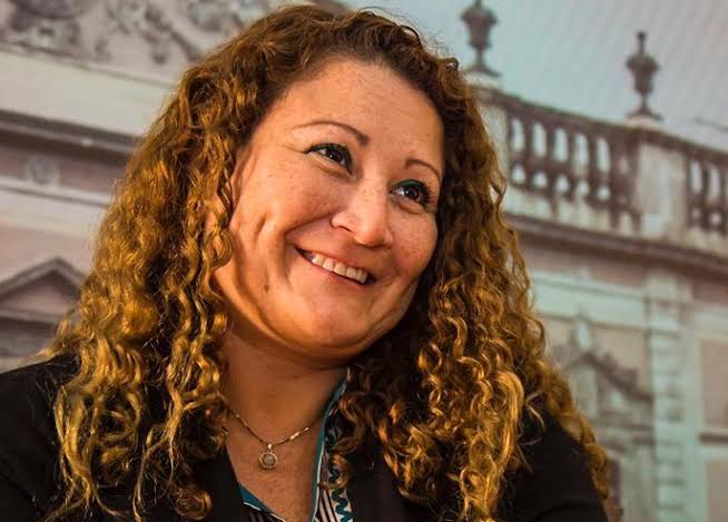 ¡AL AIRE!

Hoy la Dra. Mildred Quintana Ruiz, de la <a href="/LaUASLP/">UASLP</a>, nos cuenta sobre su experiencia con materiales nanoestructurados.

Préndele a <a href="/RadioUdeG/">Radio Universidad de Guadalajara</a> para saber más.

<a href="/dimeChascona/">Anabel Casillas</a> <a href="/aquelricardo/">Ricardo</a> <a href="/AzaelSG/">Azael López</a> <a href="/Fabianecr/">Fabián Cázares</a>