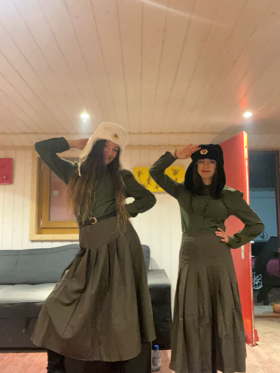 MathildeSavic's tweet image. (I'm the one with the white Chapka)
My BFF and i are dressed as USSR soldiers for Halloween tonight!!