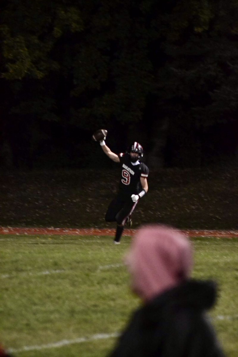 True_Thurs's tweet photo. UNANIMOUS 1ST TEAM ALL-CONFERENCE QB!!
ONLY UNANIMOUS PLAYER IN THE CONFERENCE!!
2ND TEAM DB!
Thank you to all of my coaches and teammates. I had a blast playing together.
#classof2026 #Recruiting https://t.co/o4yDpAY5rV