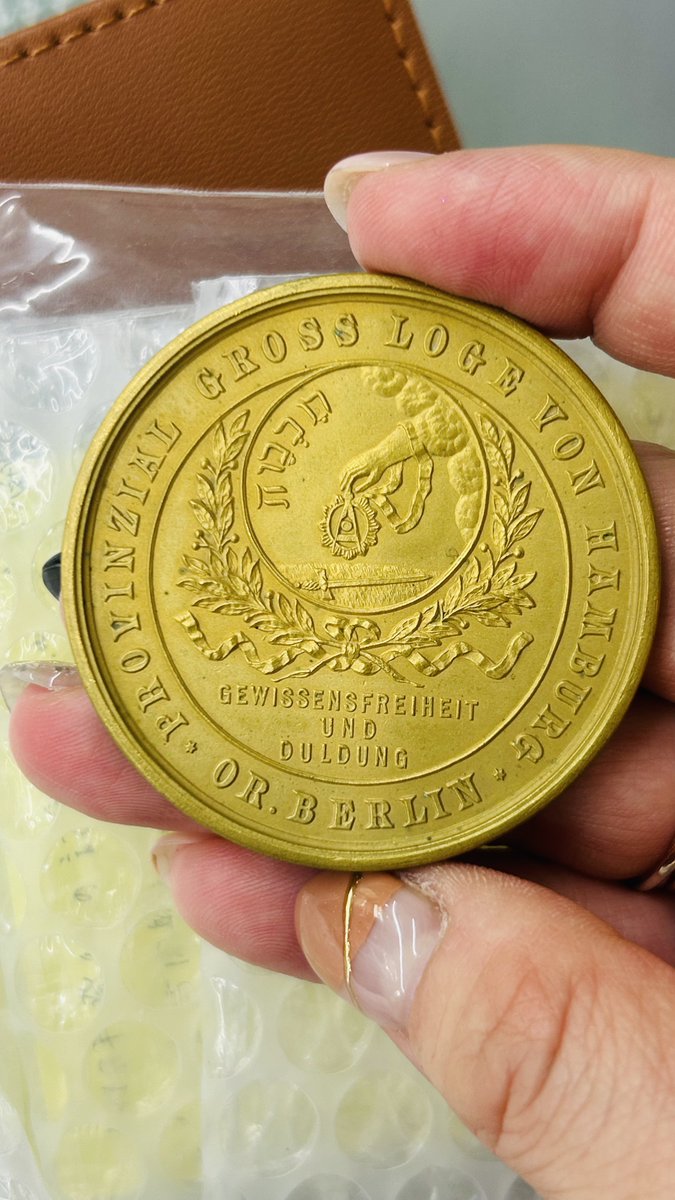 👁️‍🗨️フリーメイソンメダルが色々あります🌐 コレクターの方にお