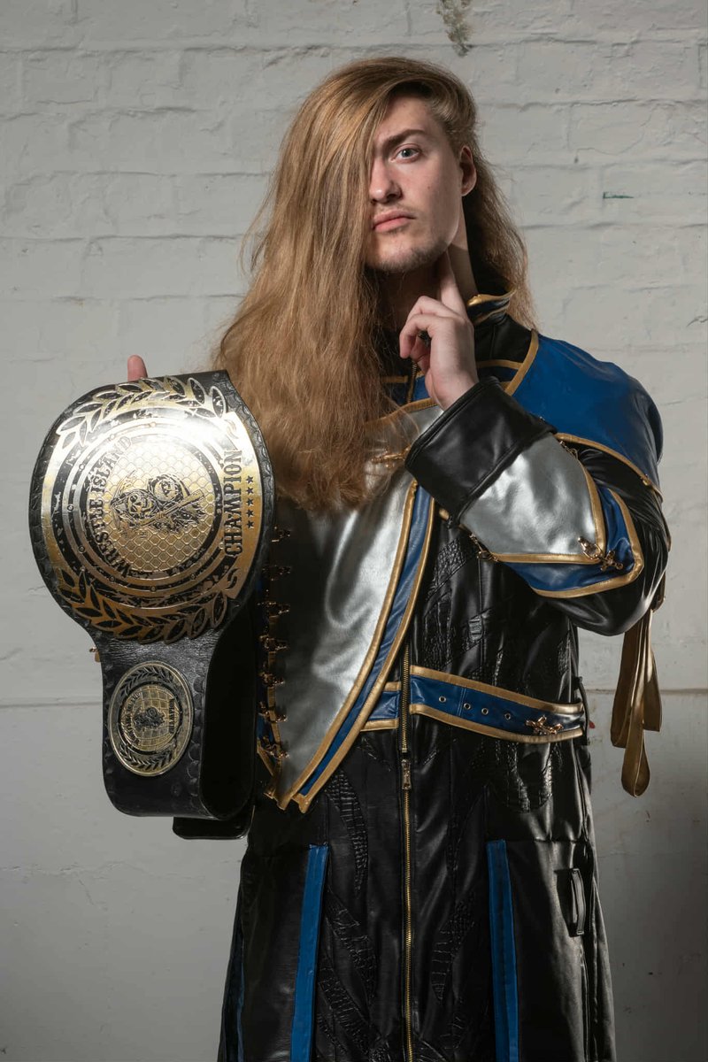 Is it time for the first ever Island Champion @drewparker341 to make his way back towards the island now overseen by <a href="/TheScottOberman/">Scott Oberman</a> 🏝️💀