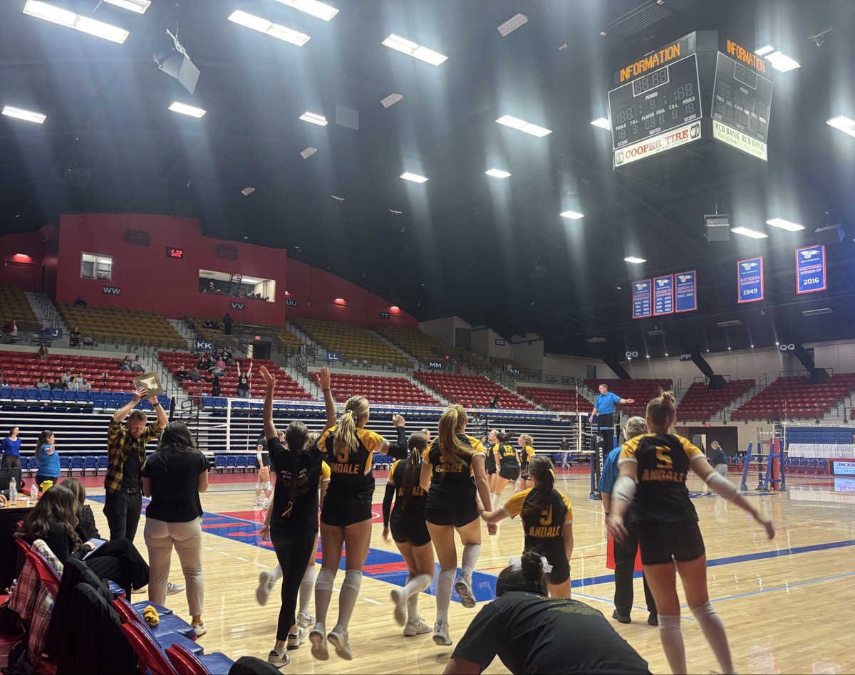 #1 seeded Andale continues their dominance winning 25-23 and 25-16 over Rock Creek to end their day 3-0 without dropping a set. The Indians beat Bishop Miege, Paola and Rock Creek on the day. They will advance to the 4A State Semifinals where they will match up with Clay Center