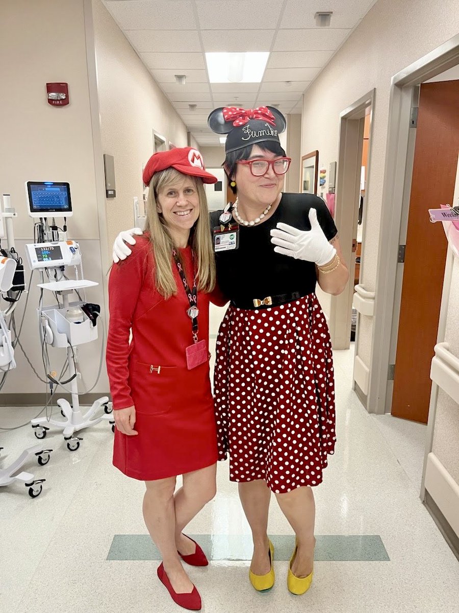 fumikochino's tweet image. Our Halloween #radonc #BreastCancer clinic @MDAndersonNews 🎃🧡