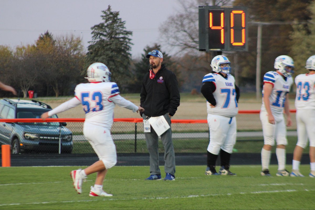 JacobBenge's tweet image. I’m in Richwood for the start of the Ohio high school football playoffs.

No. 9 seed Greeneview will play No. 8 seed North Union tonight, and top-seeded Williamsburg awaits the winner next week.

GREENE COUNTY FOOTBALL PLAYOFF PREVIEW: xeniagazette.com/2025/10/30/hs-…

@xeniagazette