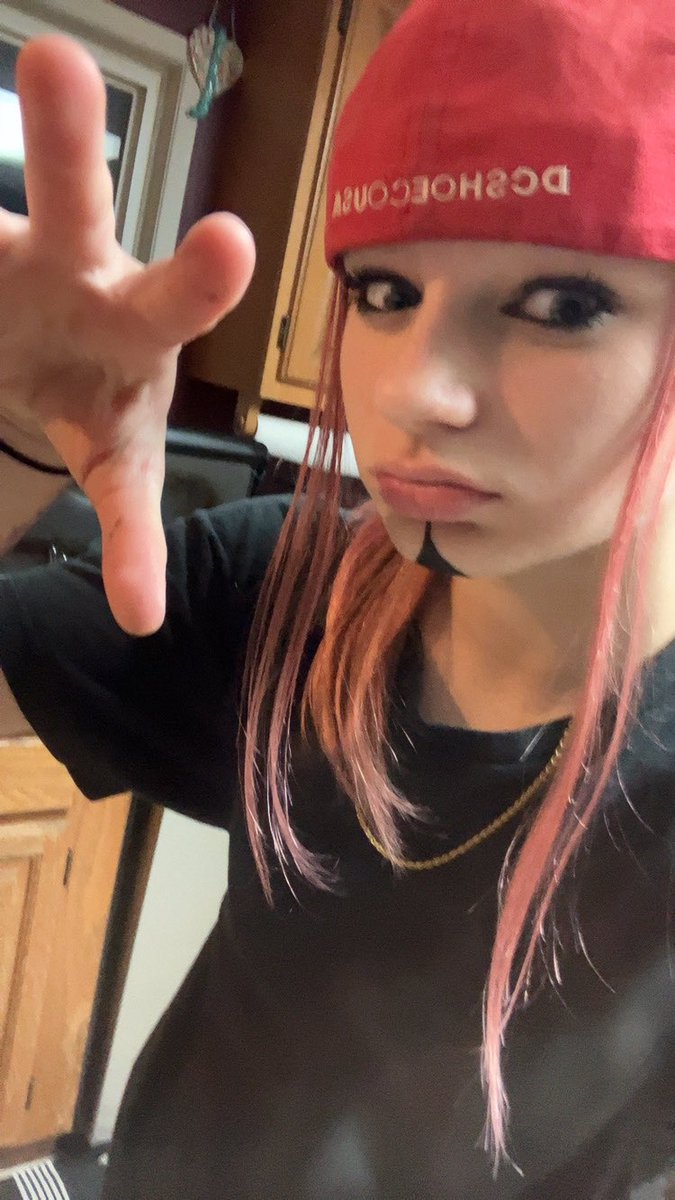 femfreddurst's tweet image. Someone asked me if I was jack sparrow today.