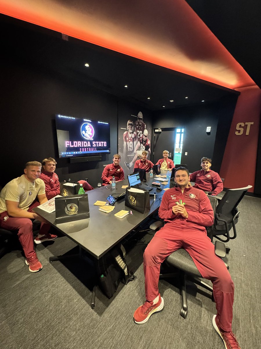 CoachJRut's tweet image. Specialist “Trick or” Treat of the Week in our new position room. The new facility is the best in the country and we’re excited to get back in Doak and show everyone the WORK that has been put in to prepare for Wake. #keepCLIMBing 🍢