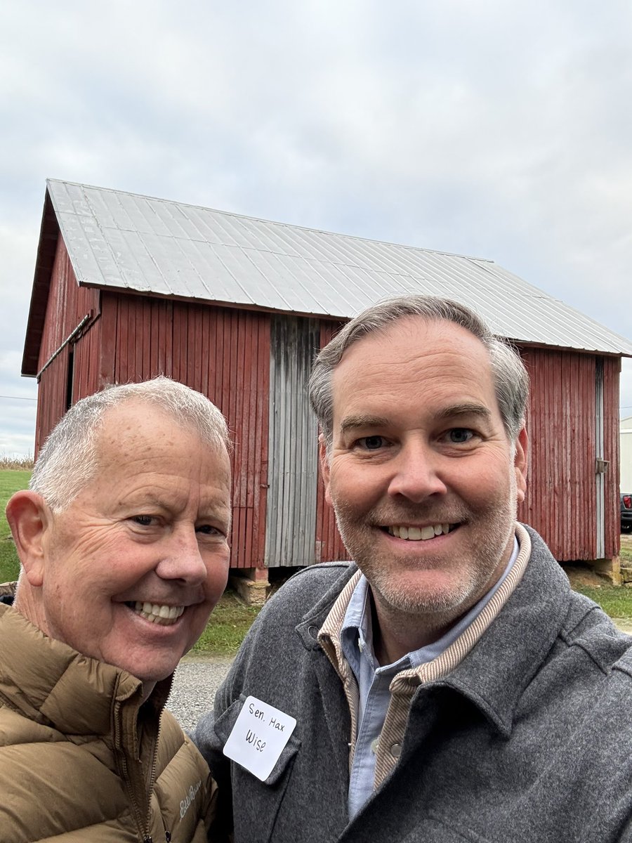 Huge turnout last night in Taylor County thanks to <a href="/sargepollock/">Sarge Pollock</a> for the invite and always nice to so many good conservative friends out to support HRCCC <a href="/maxwellwise/">Max Wise</a> <a href="/aneigh/">Amy Neighbors</a> <a href="/kyrudy/">Steven Rudy</a>  <a href="/jmnemes/">Jason Nemes</a> <a href="/MilesForKY/">Suzanne Miles</a>  @<a href="/kydavidgivens/">David Givens</a> <a href="/SenatorJimmy/">Jimmy Higdon</a> <a href="/RepJamesComer/">Rep. James Comer</a> among others 👍🏻🇺🇸