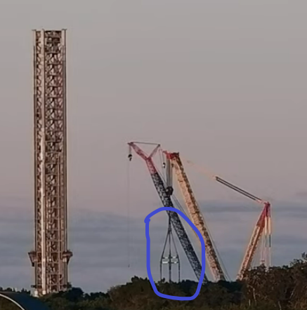 RiffelBruce's tweet photo. @VickiCocks15 @LabPadre On another note; a huge load spreader has been attached to the L13000 crane at pad 39A starting at around 3pm EST. As seen on LAB's Cape Cam. Perhaps the launch mount will be/has been moved? https://t.co/spLe2rdAES