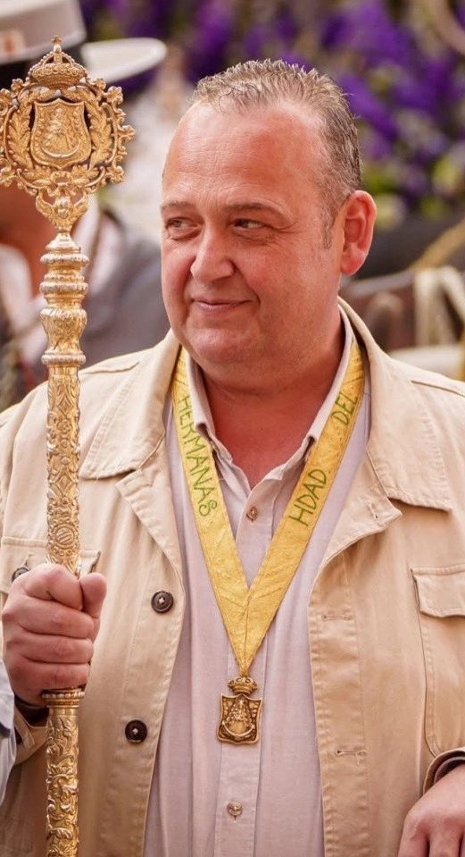 HdadGranPoderDH's tweet image. Felicitamos a N.H. José Antonio Alonso Cardona por su reelección como Hermano Mayor de la querida @HdadRocioDosHna. Pedimos al Señor y a la Santísima Virgen que lo iluminen y guíen durante todo su mandato al igual que al resto de componentes de su Junta de Gobierno.