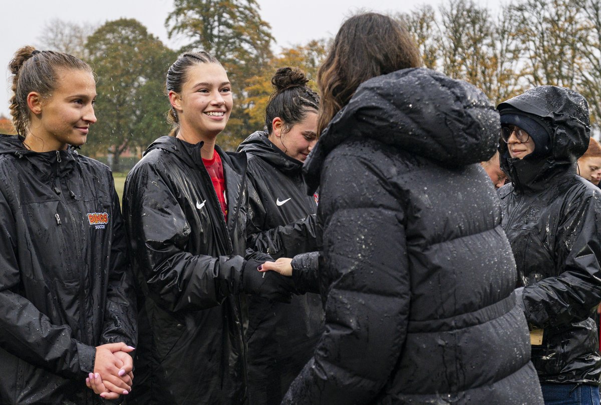 UCalgary Dinos tweet media