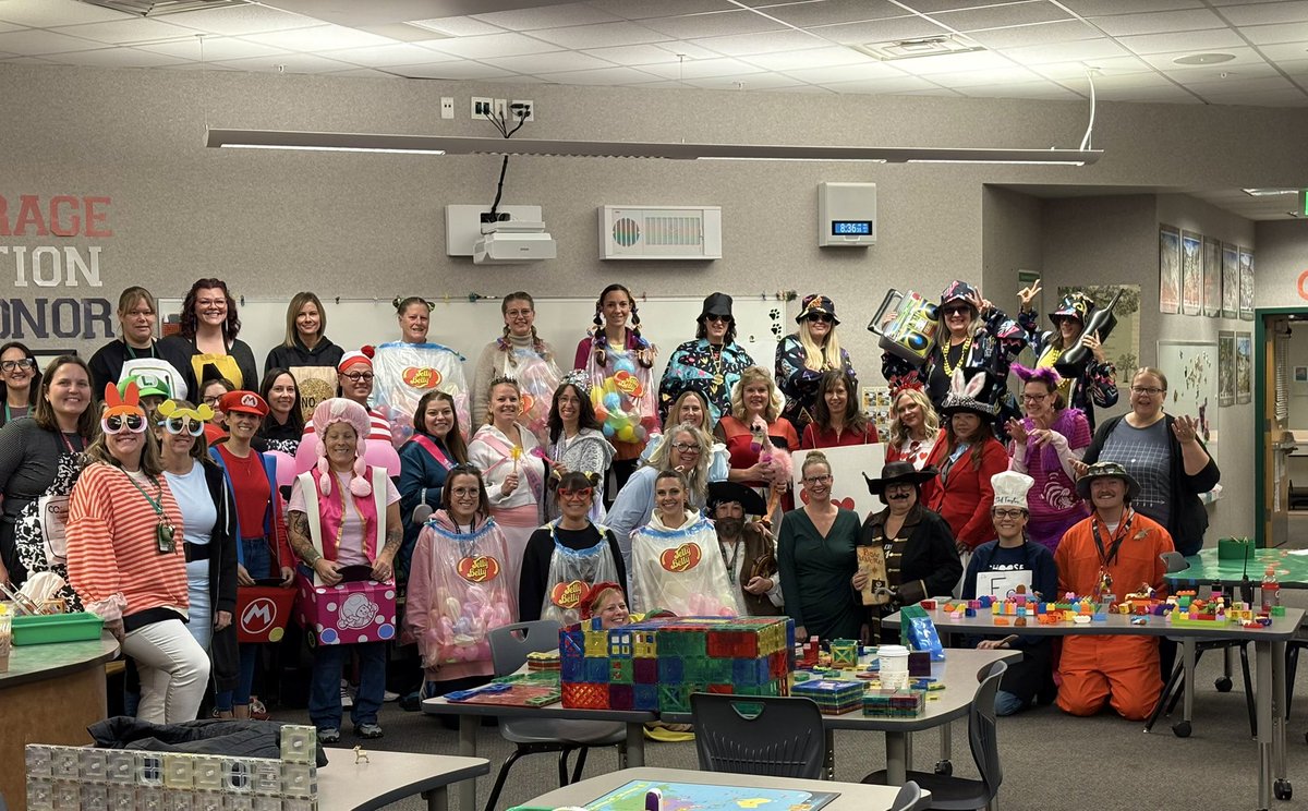 Sarah Coniglio tweet media