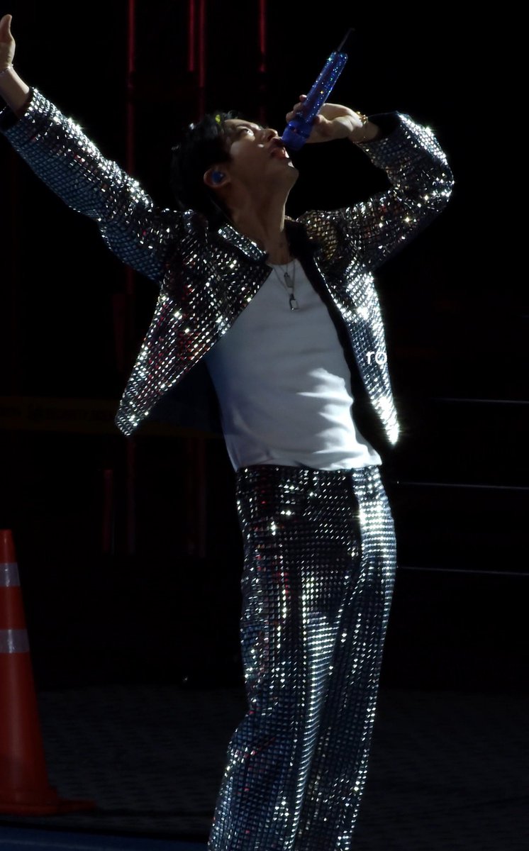 I’m voting #Jin for #2025MAMAVOTE