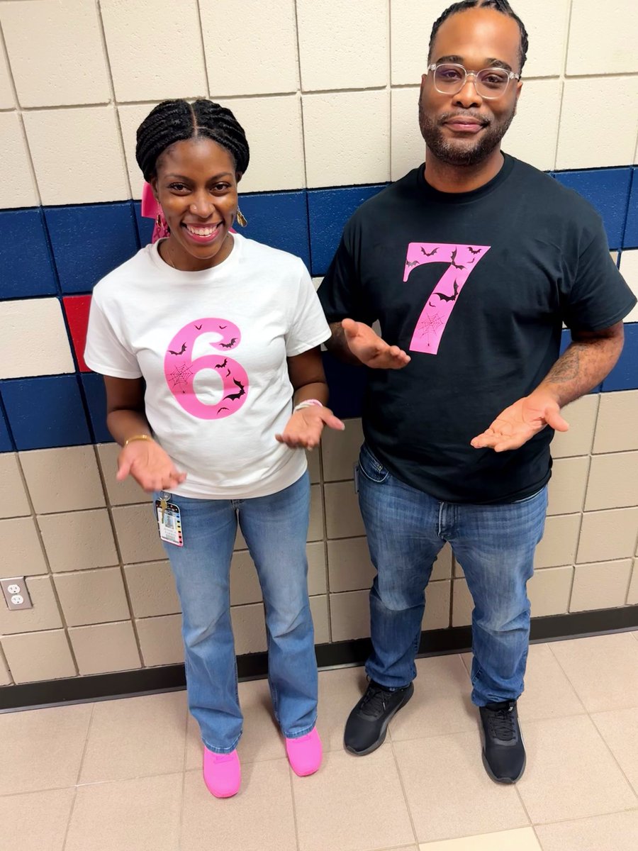 TheWriteSupport's tweet image. Because why not?!😂 6️⃣-7️⃣💕 #katyisd #Halloween2025