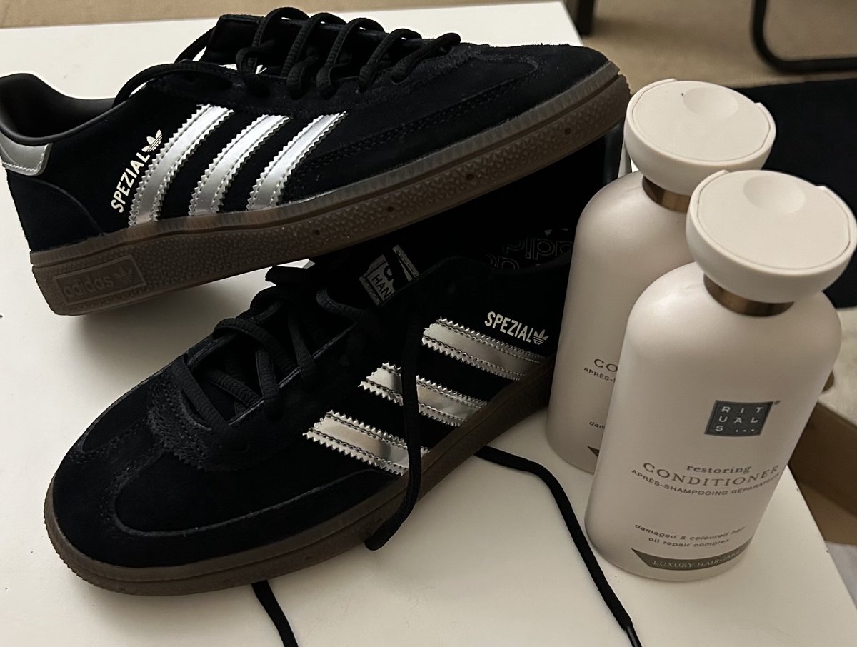 macaba_72's tweet image. Regalitos…