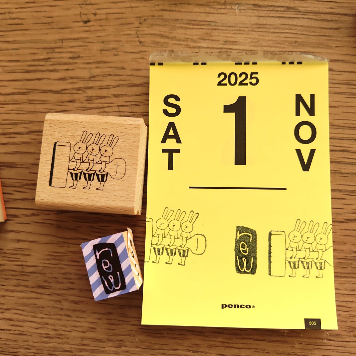 ke_co_ltd's tweet image. おはようございます

東京インターナショナルペンショーです！

とうとう当日
今日から3日間よろしくお願いします

今回忘れ物ないなと思ってたらコーヒータンブラーを自転車のカゴに置きわすれました💦

 #今日のはんこ
 #日めくりはんこ