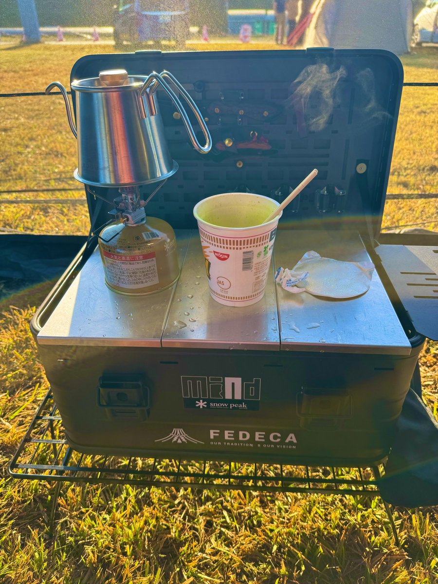 WRXvabc's tweet photo. モビリティリゾートもてぎ
にて設営完了⛺️

#BOXキャンパー #アルミコンテナ #キャンプギア #ソロキャン  #FEDECA 
#ラルファ #LALPHA https://t.co/JExh1WNOrs