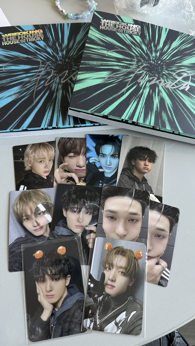 xio_decode's tweet image. OH HE WANTS ME SO BAD