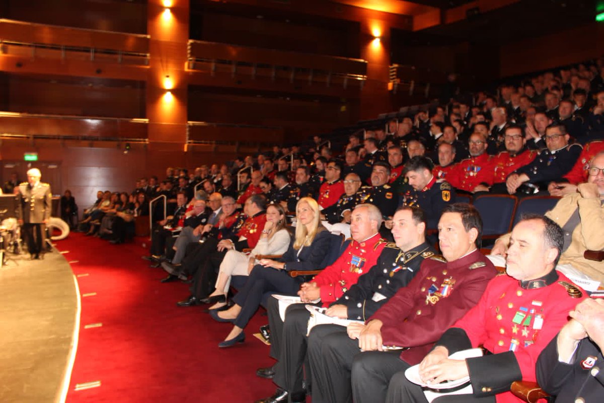 Super_CBS_Chile's tweet image. Hoy se dio inicio a la 53ª Convención de Compañías Chileno Alemanas de Chile, en esta oportunidad en la ciudad de Santiago, organizada por la @15feuerwehr, en el Teatro Municipal de Las Condes.