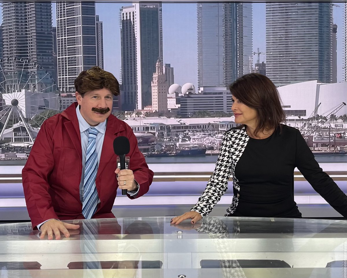 We have a special guest anchor on <a href="/nbc6/">NBC 6 South Florida</a> today, Ron Burgundy. Happy Halloween ⁦<a href="/DavidSouthFla/">David Henderson</a>⁩