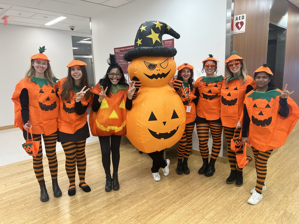 nardhygomez's tweet image. Another amazing 2025 Halloween party at #CRepHS! 🎃👻 Huge congrats to  @Seungbaek_ for winning one of the Best Costume Awards! And @FarnersRiera lab for the best group costume! 🏆🏆 @WashU_OBGYN