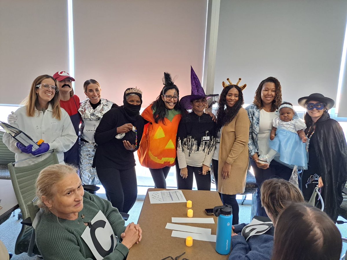 nardhygomez's tweet image. Another amazing 2025 Halloween party at #CRepHS! 🎃👻 Huge congrats to  @Seungbaek_ for winning one of the Best Costume Awards! And @FarnersRiera lab for the best group costume! 🏆🏆 @WashU_OBGYN