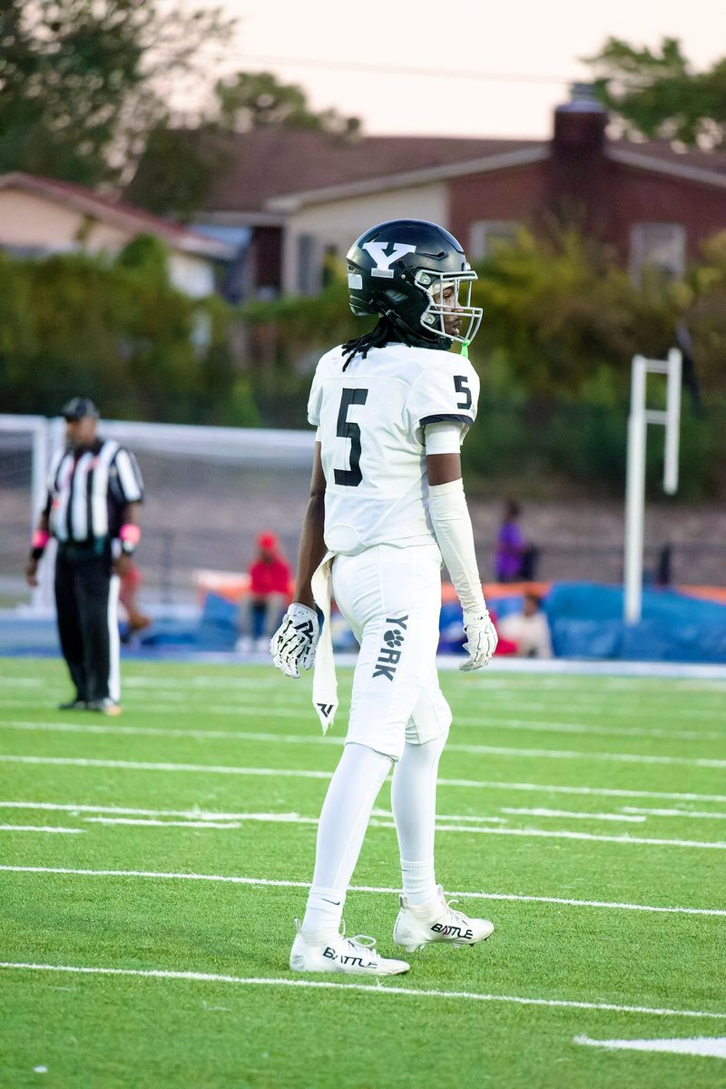 Freshman SZN✔️

hudl.com/v/2SksqV

25+ Receptions 
13 Touchdowns
8+ Tackles
700 All Purpose Yards
2 2pt Conversion
2 PBU’s

<a href="/YorkRecruits/">York HS FB Recruits</a> <a href="/_YorkStrength/">York Strength</a> <a href="/willmcswain4/">Will McSwain</a> <a href="/websterjordan91/">Jordan Webster</a> <a href="/Coach_green_sc/">Nathan Green</a> <a href="/247recruiting/">247Sports Recruiting</a> <a href="/HighSchoolBlitz/">High School Blitz</a> <a href="/JLayman44/">Jason Layman</a> <a href="/NationalComb1ne/">Navy National Combine</a>