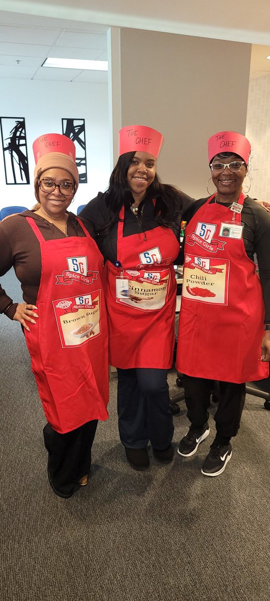 F_K_Holifield's tweet photo. IT'S SPIRIT WEEK! #UNITY #Engagement #team FRIDAY  = COSTUME DAY!  #HR #EMPLOYEESERVICES WHAT A FUN WEEK! https://t.co/9NWnnV4CIW