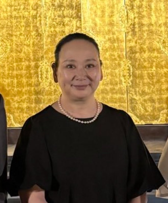 yamagishimadam's tweet image. よく言われます。
ご先祖様に似ていると。。。
きっと将来は
おばあさんではなく
おじいさんになるような気がします。
生まれてきた性別が間違っていたかも知れません。