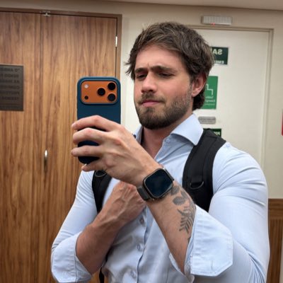 FabinhoMarca's tweet photo. #NovaFotoDePerfil https://t.co/5iaiqOeBRt