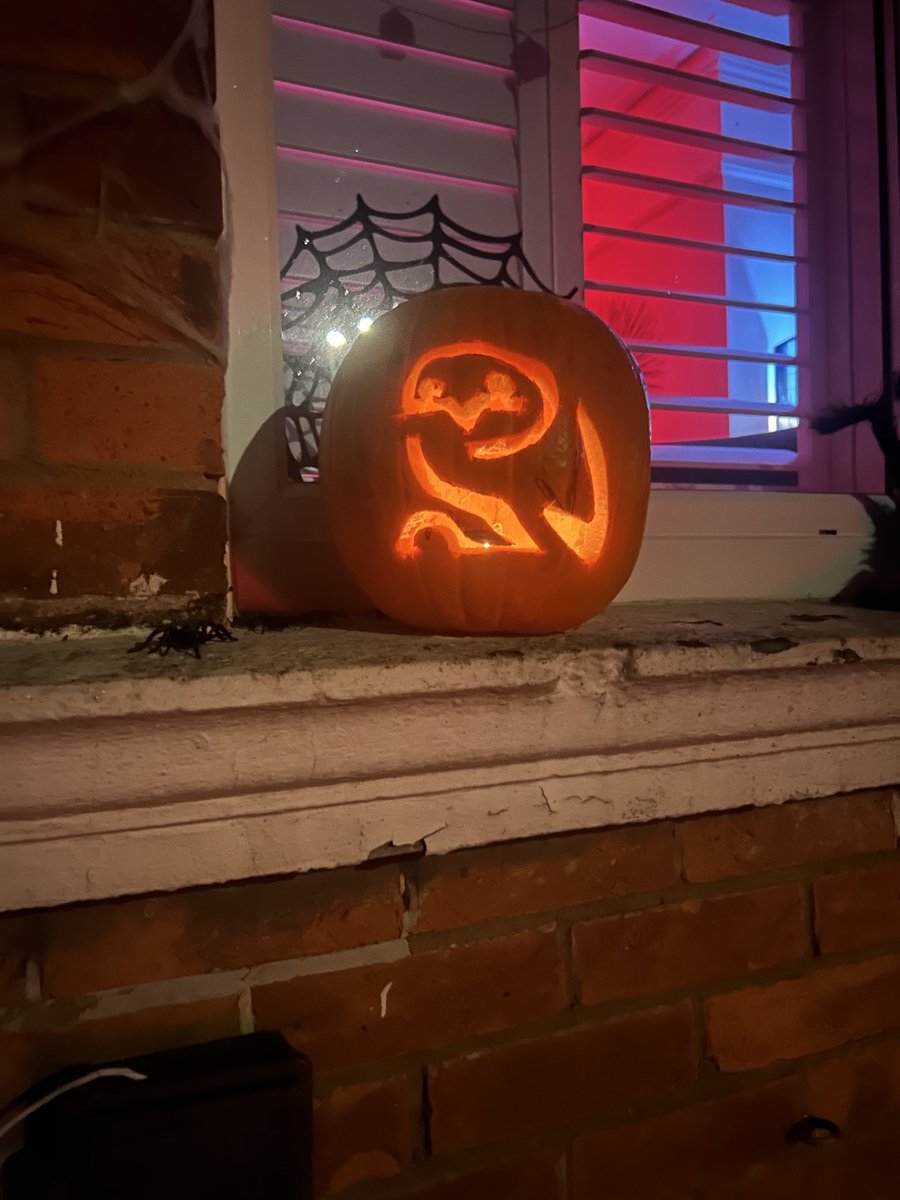 caistorowl's tweet image. On my son’s doorstep in Brighton