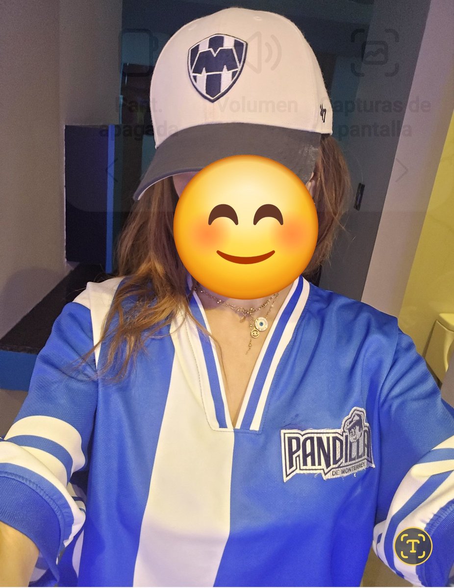 Un día antes del clásico, con mi novia la Rayadita Susy la coqueta 🥰😘❤️🌹