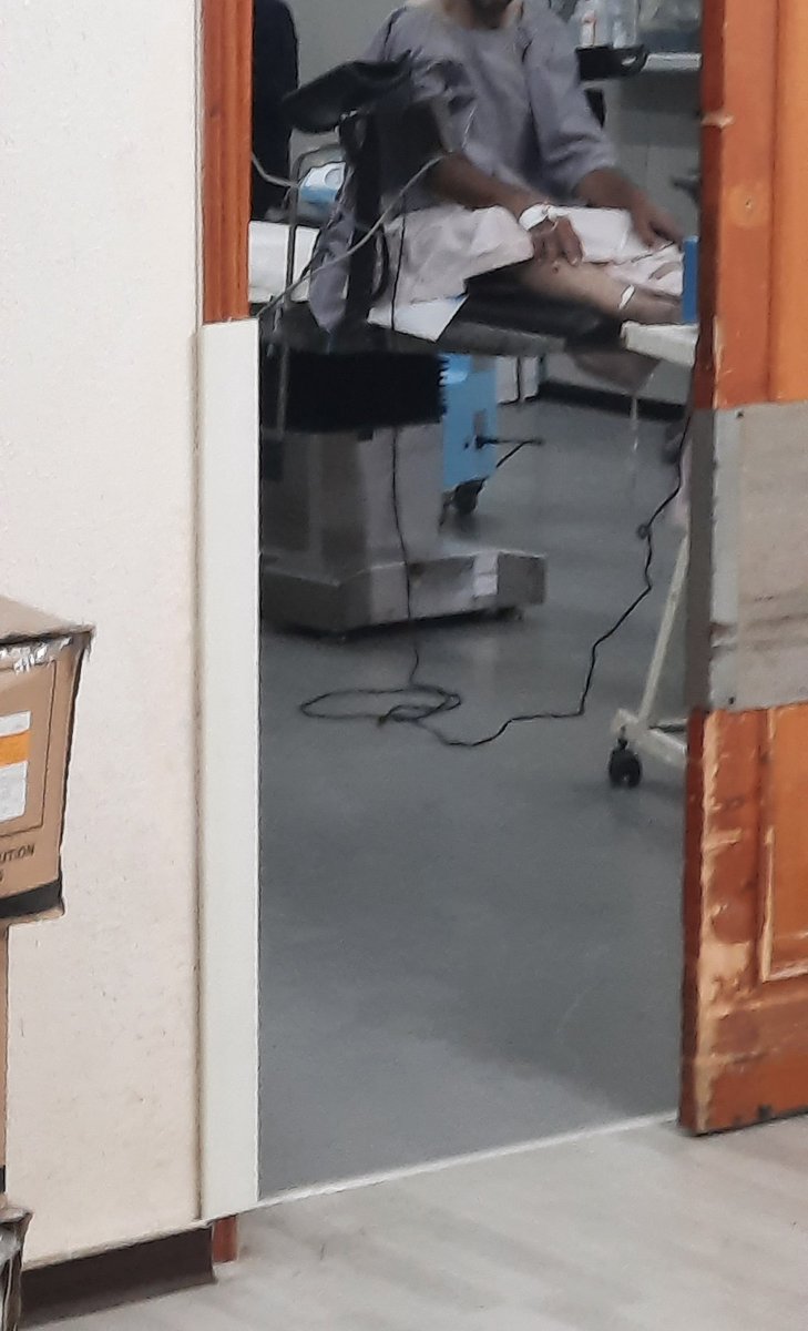 My friends, look at the extent of my suffering: distress, worry, sadness, fear, hunger, and an injury that prevents me from working. The children are asking for food, wanting treatment and a life. For God's sake, what am I supposed to do? Please, look.😭  chuffed.org/project/133595…