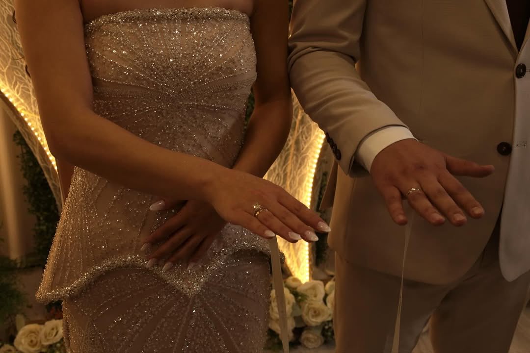 𝑂𝑛𝑒 𝑑𝑎𝑦 ❤️