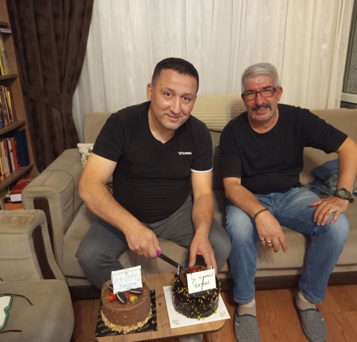 51 i de gördük çok şükür evelallah.