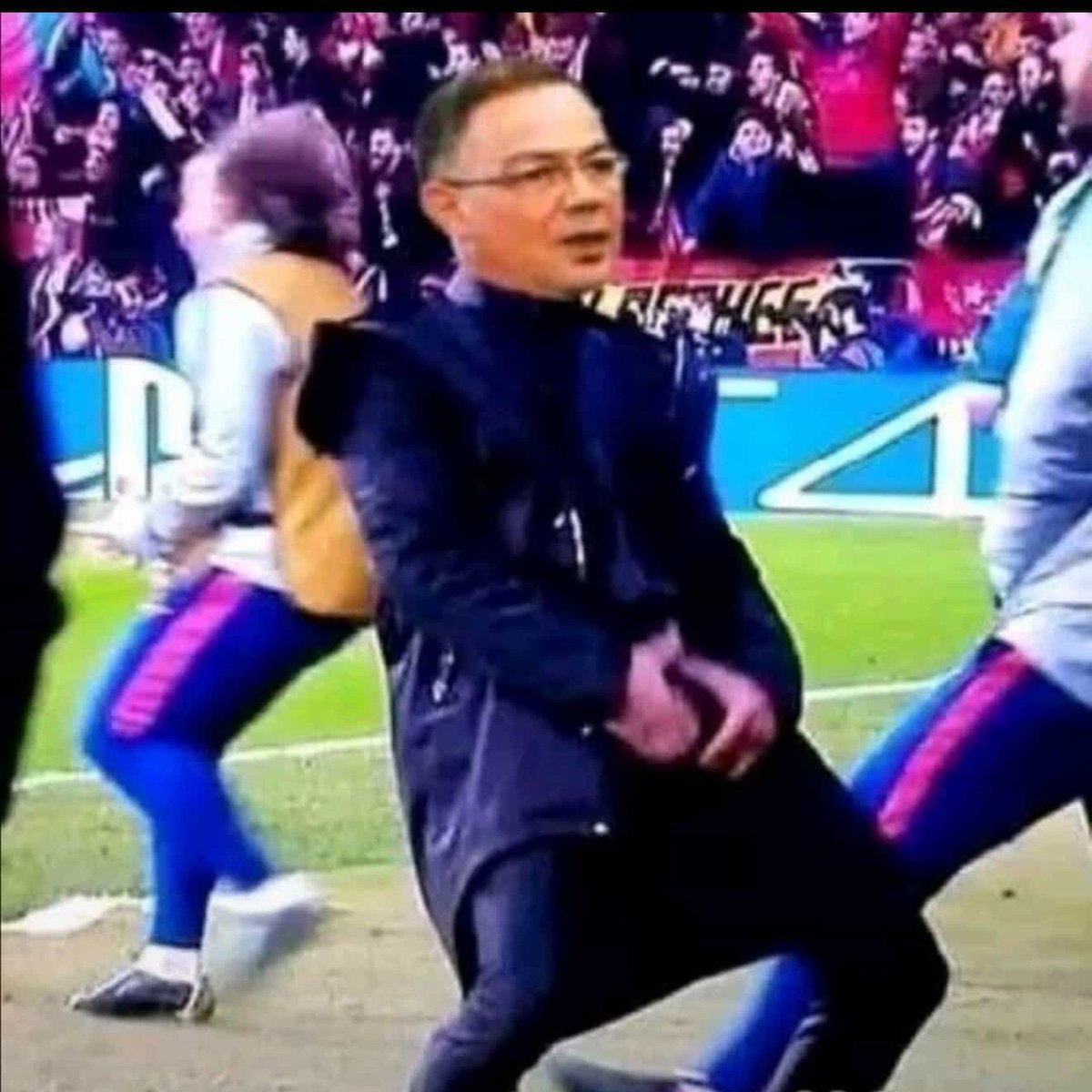 makemororocco's tweet image. La réponse des marocains: