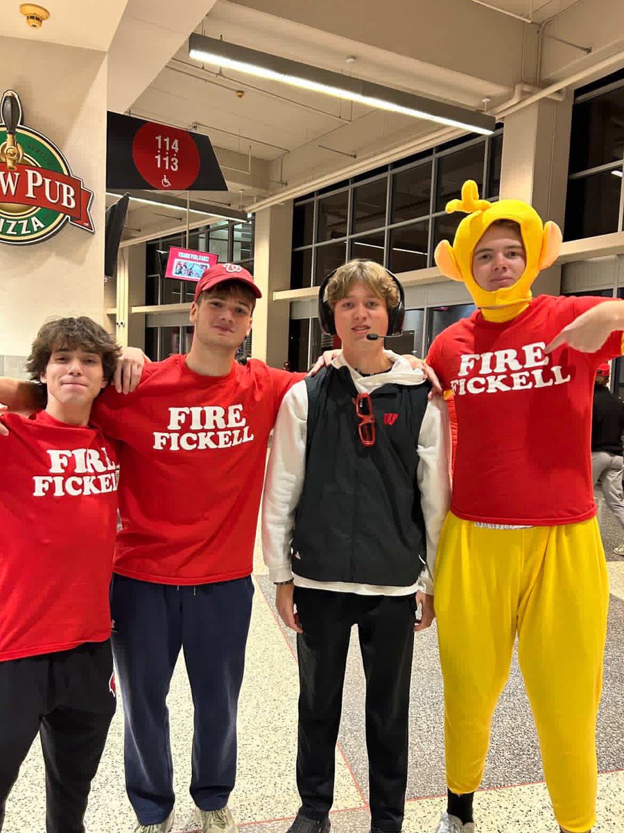 badgerbarstool's tweet image. You know it’s bad when this is the most popular costume…
