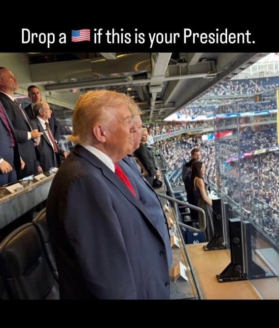 Drop a 🇺🇸 If this is your President 👇👇