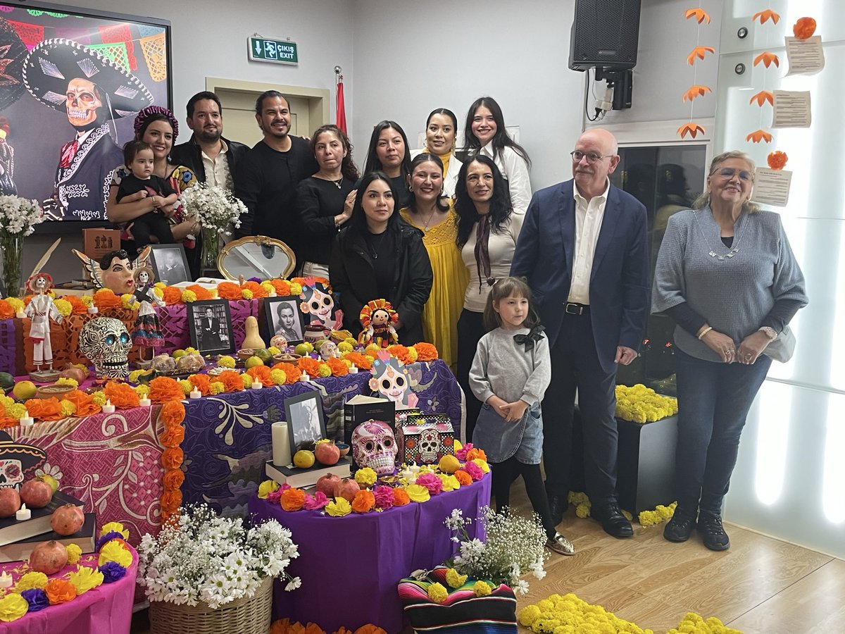 alberto fierro tweet media