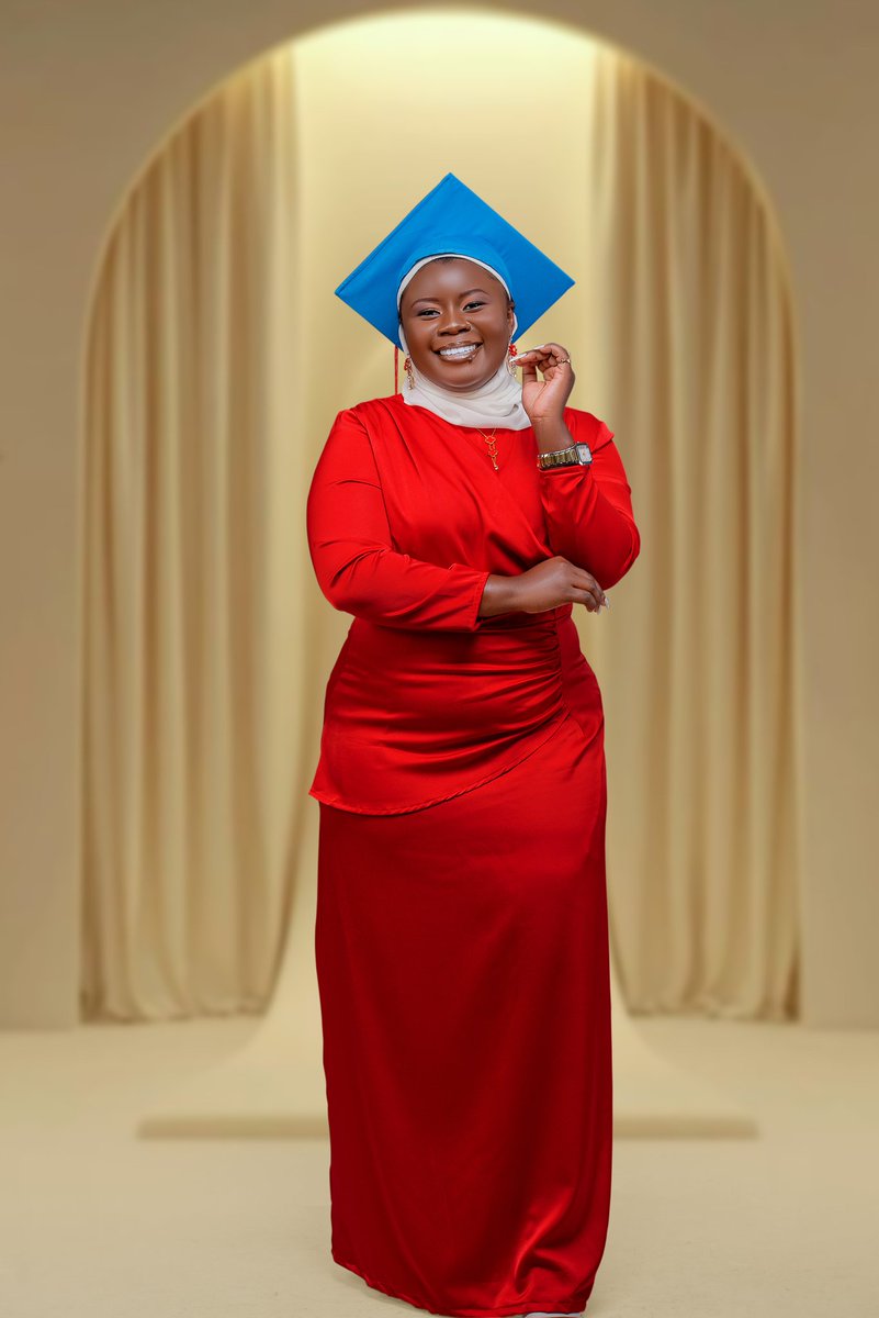 Alhamdulillah after along journey full of ups and downs finally I made it Newest degree holder so help me God