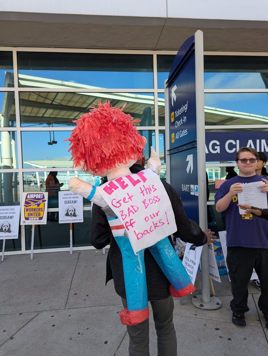 The Professional Auntie tweet media