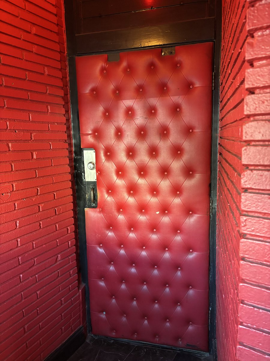 You know the Pizza is going to be greatness if you have to pass through a padded door to get to it. #PonyUp