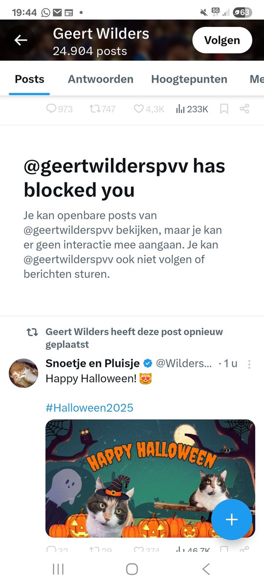 Erg laf van geert wilders om iedere vorm van kritiek op zijn tweets gelijk te blocken. Houdt zijn riool van desinformatie wel in stand zo.