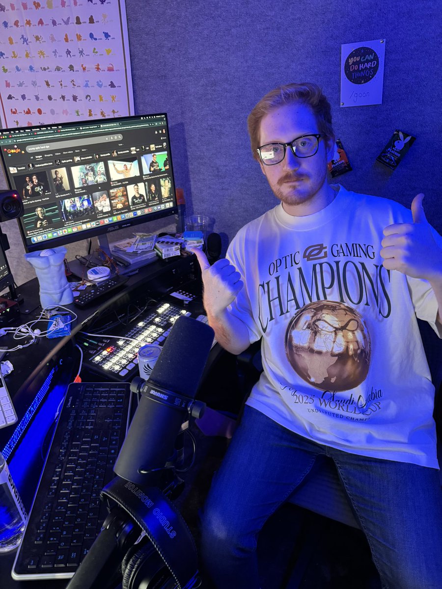 ConnorMook_'s tweet photo. Happy Halloween from temu @scump 

LIVE NOW REACTING TO YAK, ONCE THATS OVER REACTING TO OLD STOOL SCENES 

JOIN US HERE 
https://t.co/hKLbs1z2Ti https://t.co/tXHTDpwopt