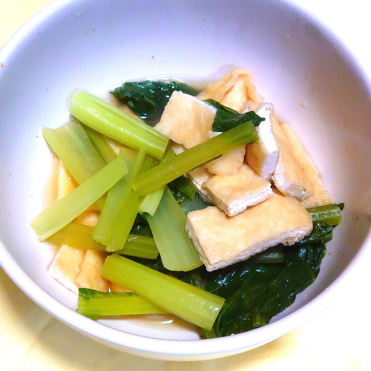 mataropeperon's tweet photo. 小��菜の煮浸し🥬
小松菜が安いときはいいかもしれない。 https://t.co/Yk19OEcWl5